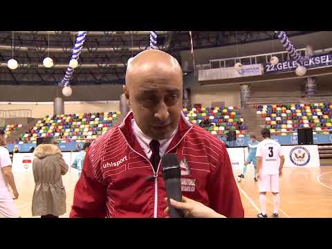 Blind futsal players meet national team legends